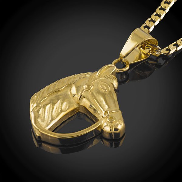 18ct gold bonded horse head pendant.